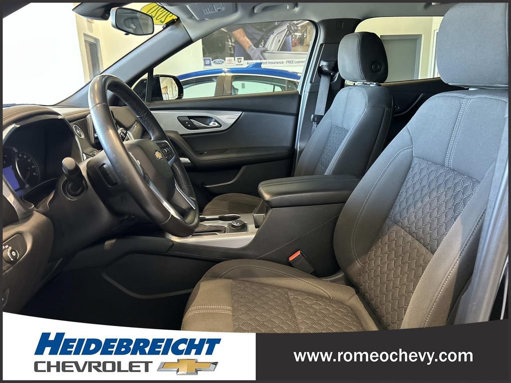Certified 2020 Chevrolet Blazer L FWD image 13