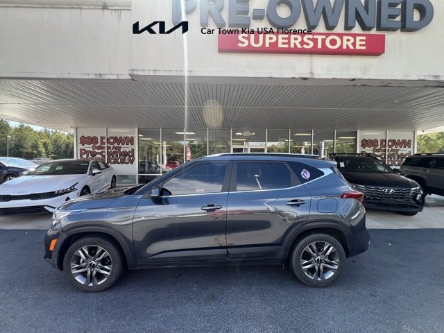 Used 2023 Kia Seltos S w/ Navigation Package