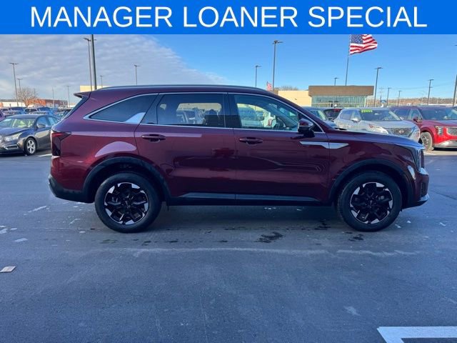 New 2025 Kia Sorento S image 2