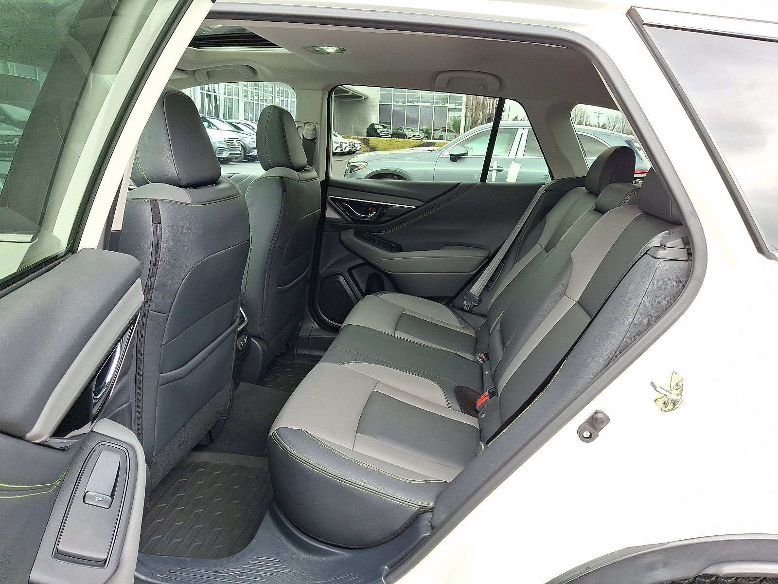 Used 2020 Subaru Outback Onyx Edition XT w/ Popular Package #2 image 10
