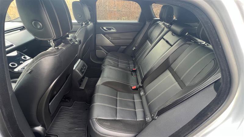 Used 2018 Land Rover Range Rover Velar S AWD/4WD image 53