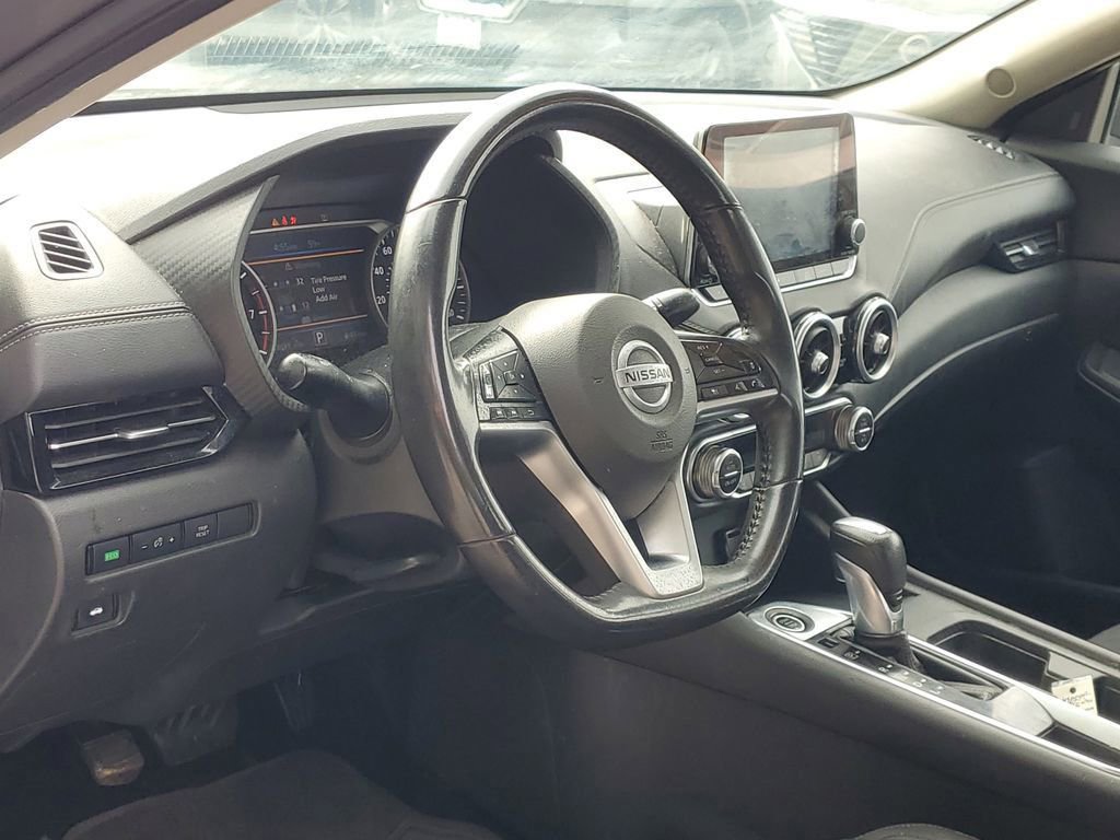 Used 2020 Nissan Sentra SV w/ Trunk Package FWD image 15