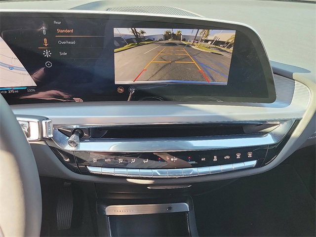 Used 2025 Cadillac Lyriq Luxury image 12