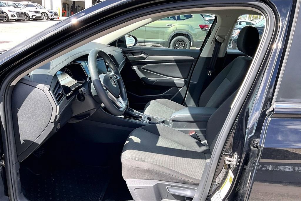 Used 2019 Volkswagen Jetta S w/ Driver Assistance Package FWD image 20