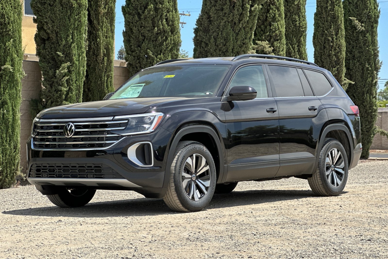 New 2026 Volkswagen Atlas SE FWD image 8