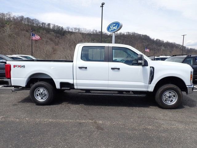 Used 2024 Ford F250 XL w/ FX4 Off-Road Package image 7