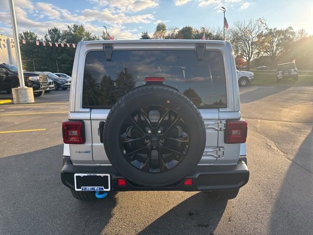 Used 2024 Jeep Wrangler Unlimited Sahara image 6