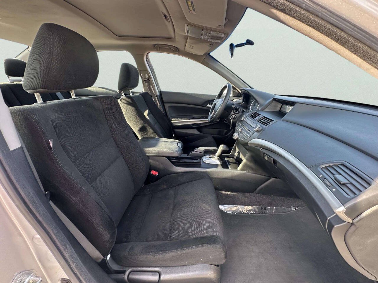 Used 2010 Honda Accord EX image 21