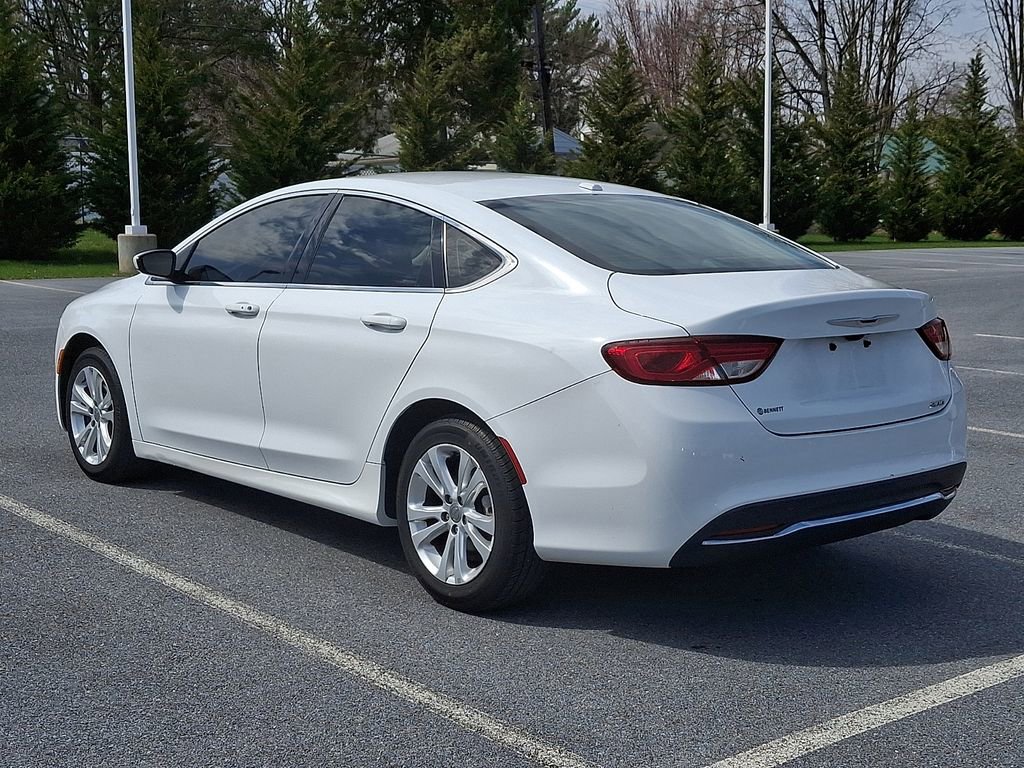 Used 2015 Chrysler 200 Limited w/ Convenience Group image 6