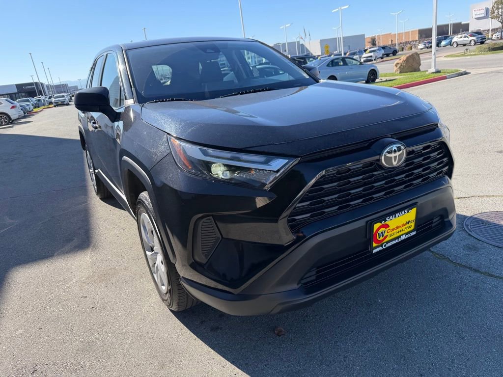 Used 2024 Toyota RAV4 LE image 7