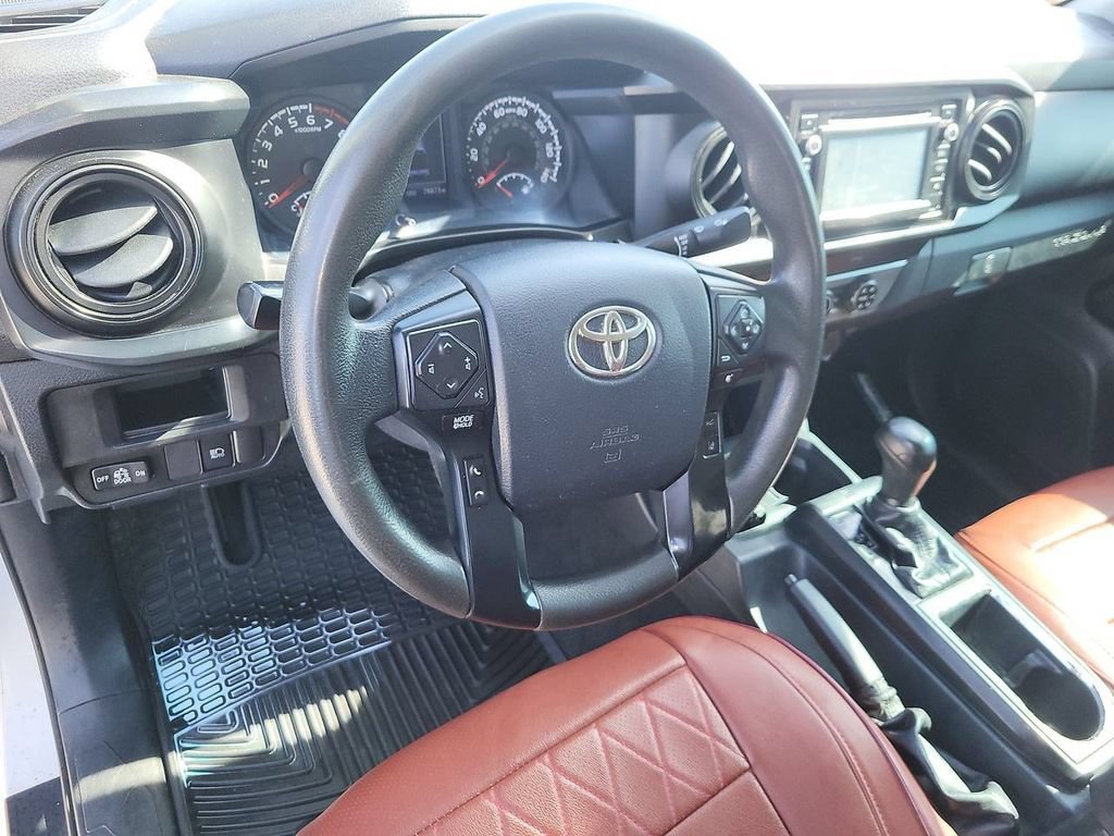 Used 2019 Toyota Tacoma SR AWD/4WD image 16