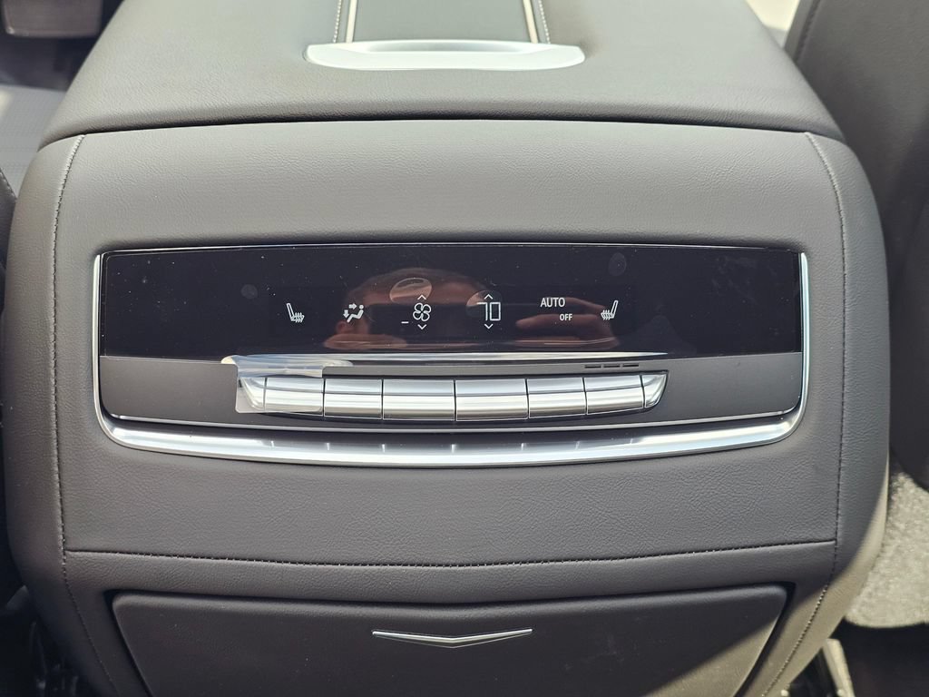 New 2026 Cadillac Escalade Sport AWD/4WD image 19