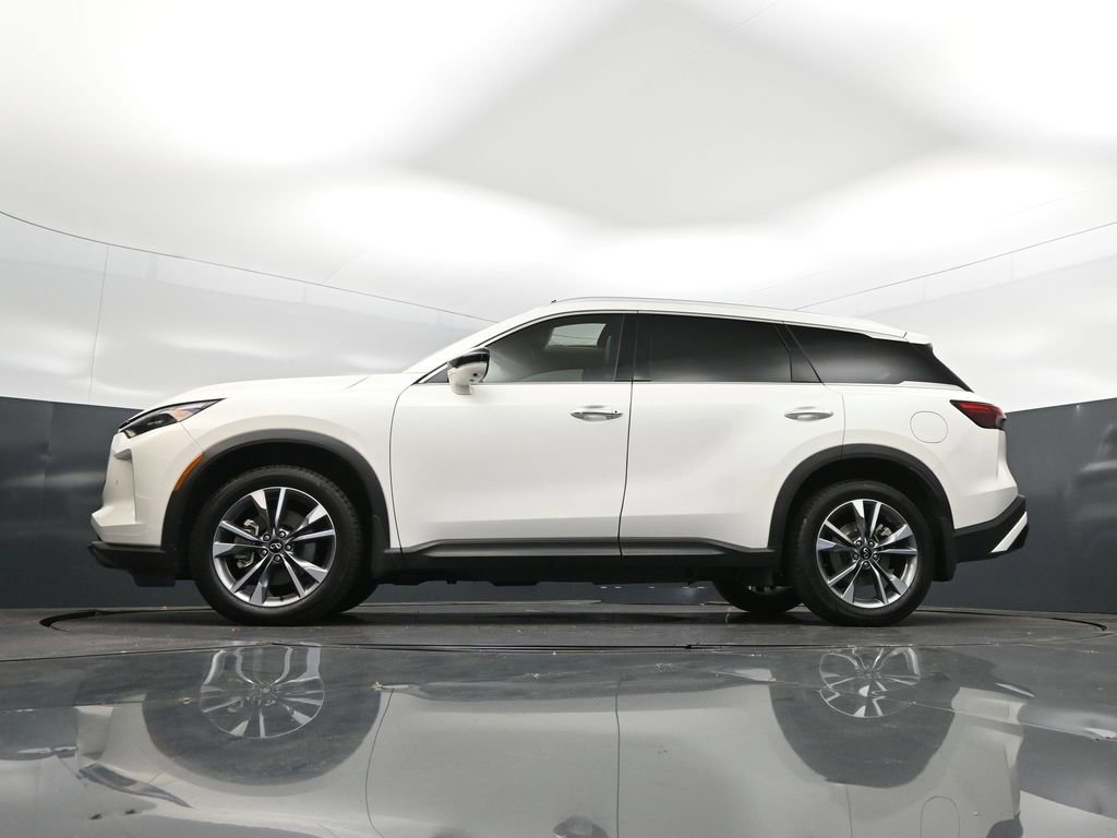 Used 2023 INFINITI QX60 Luxe w/ Cargo Package FWD image 41