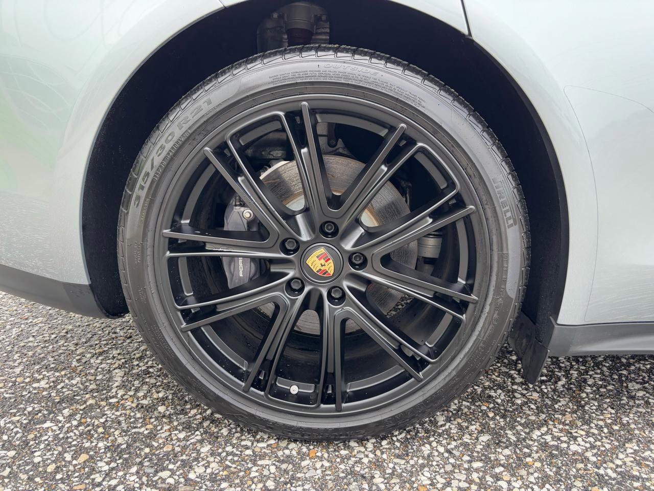 Used 2022 Porsche Panamera 4 Platinum Edition image 34