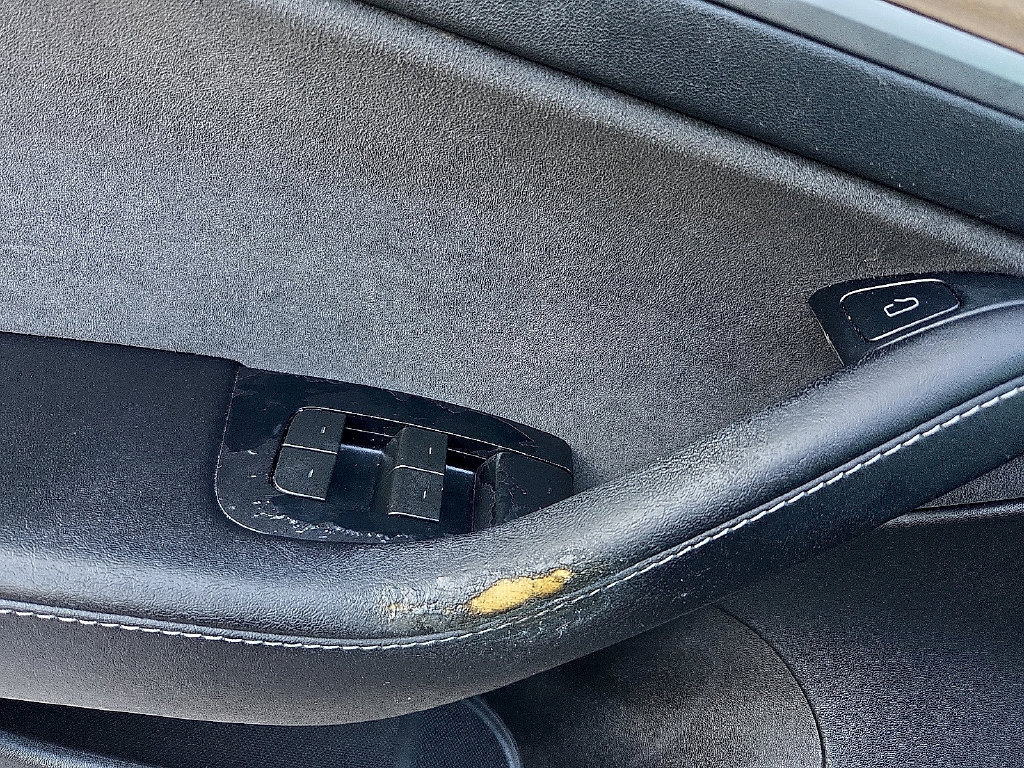 Used 2023 Tesla Model 3 Standard Range RWD image 14