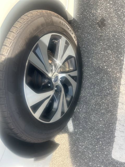 Used 2021 Subaru Legacy w/ Alloy Wheel Package AWD/4WD image 14