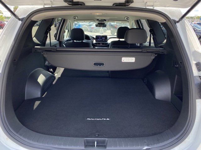 Used 2022 Hyundai Santa Fe SEL w/ Cargo Package image 6
