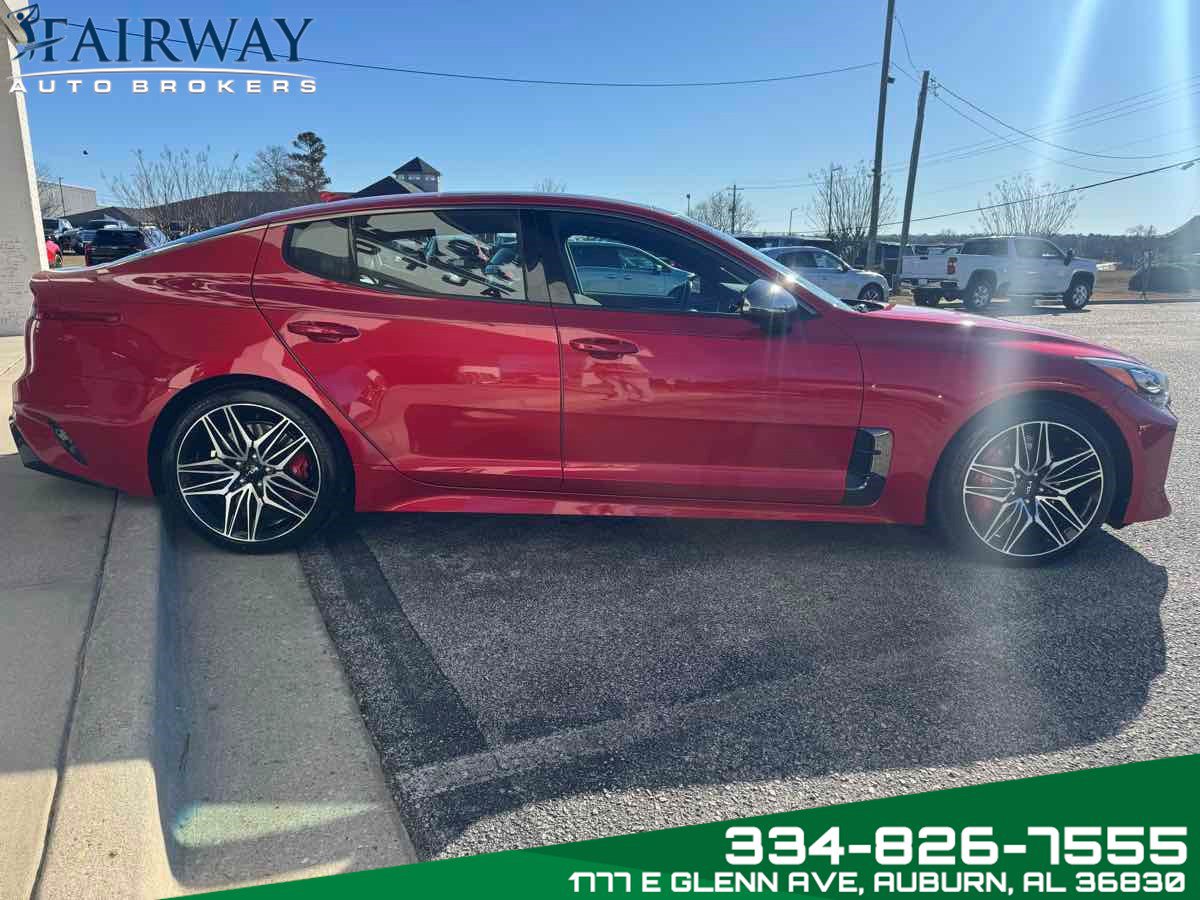 Used 2022 Kia Stinger GT2 image 5