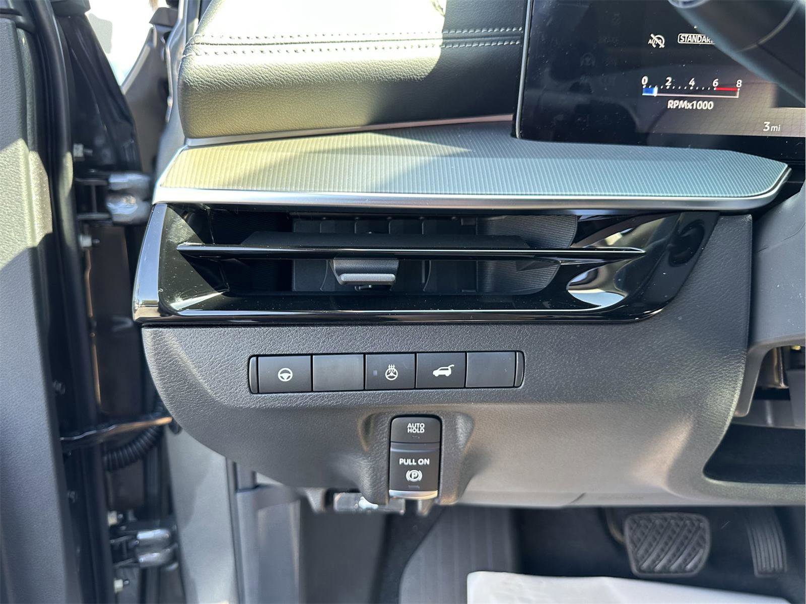 New 2025 Nissan Murano SL image 23