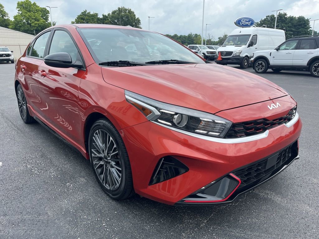 Used 2023 Kia Forte GT-Line w/ GT-Line Premium Package FWD image 7