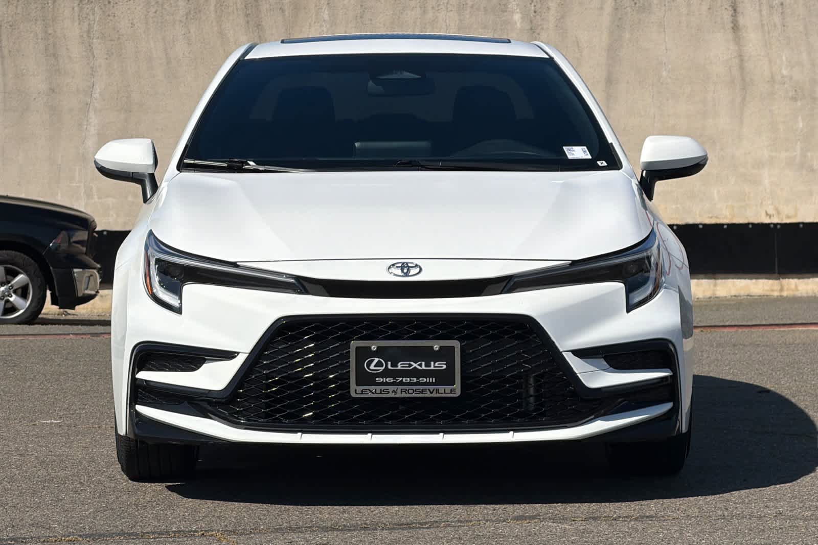 Used 2024 Toyota Corolla SE w/ SE Premium Package FWD image 10