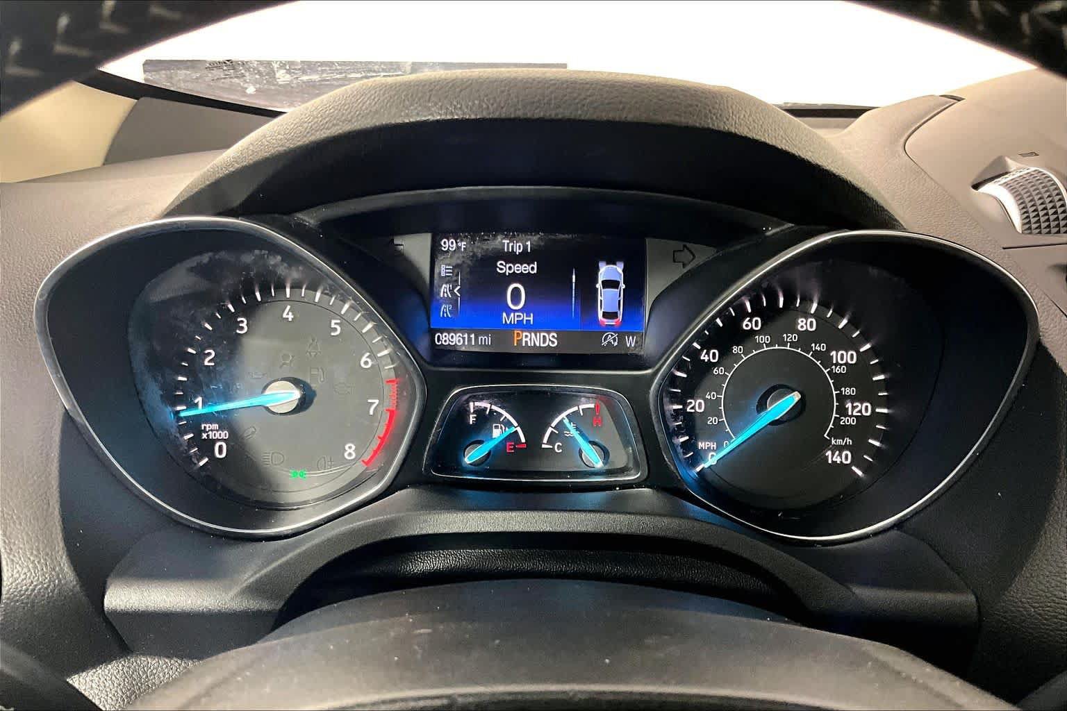 Used 2017 Ford Escape SE w/ Equipment Group 201A FWD image 25
