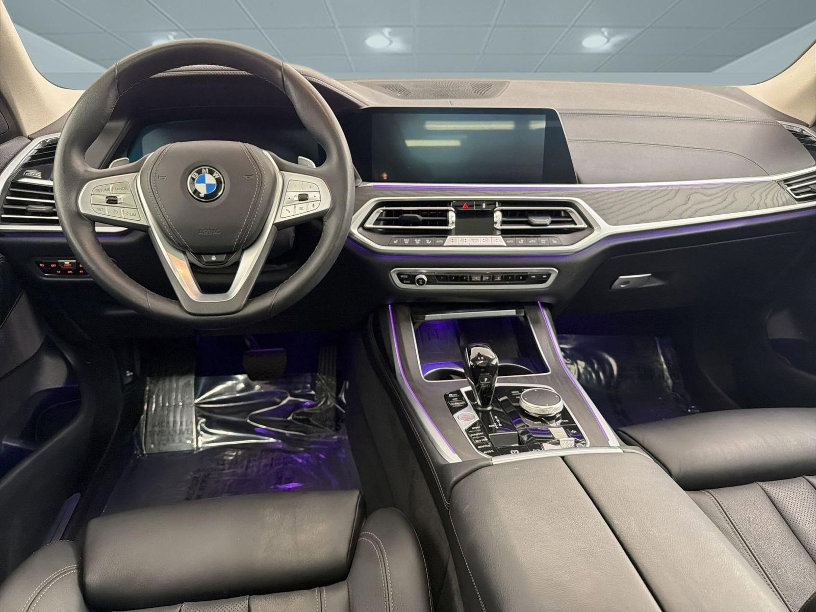 Used 2022 BMW X7 xDrive40i w/ Premium Package AWD/4WD image 25