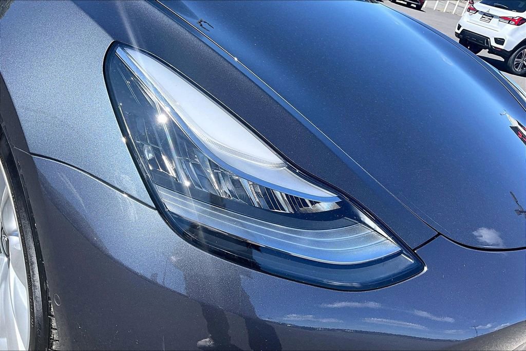 Used 2020 Tesla Model 3 Long Range AWD/4WD image 28