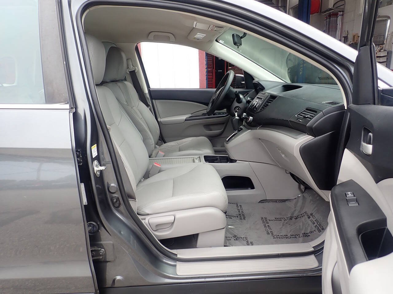 Used 2013 Honda CR-V LX image 22