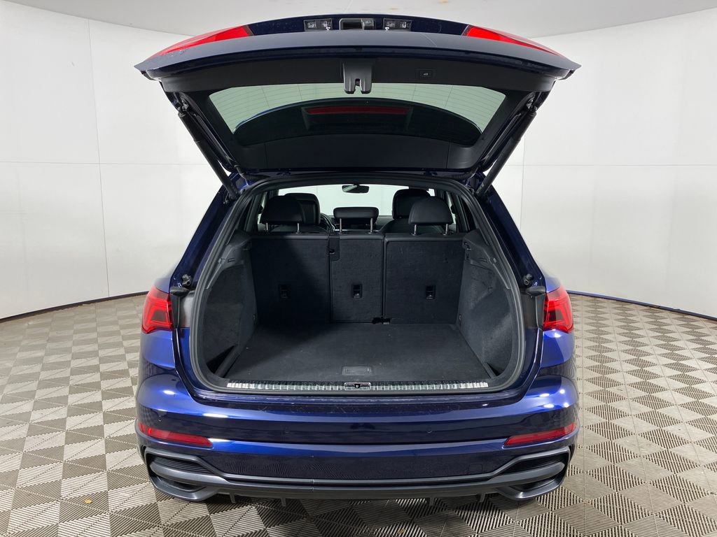 Used 2022 Audi Q3 2.0T Premium Plus AWD/4WD image 8