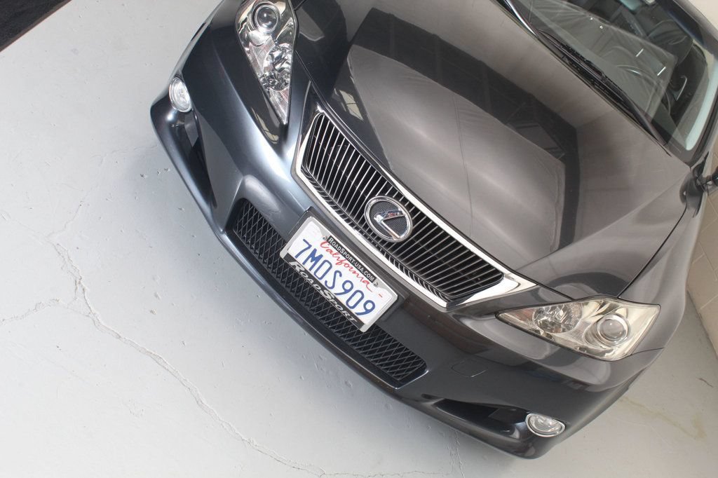Used 2010 Lexus IS 250C w/ Luxury Pkg RWD image 7