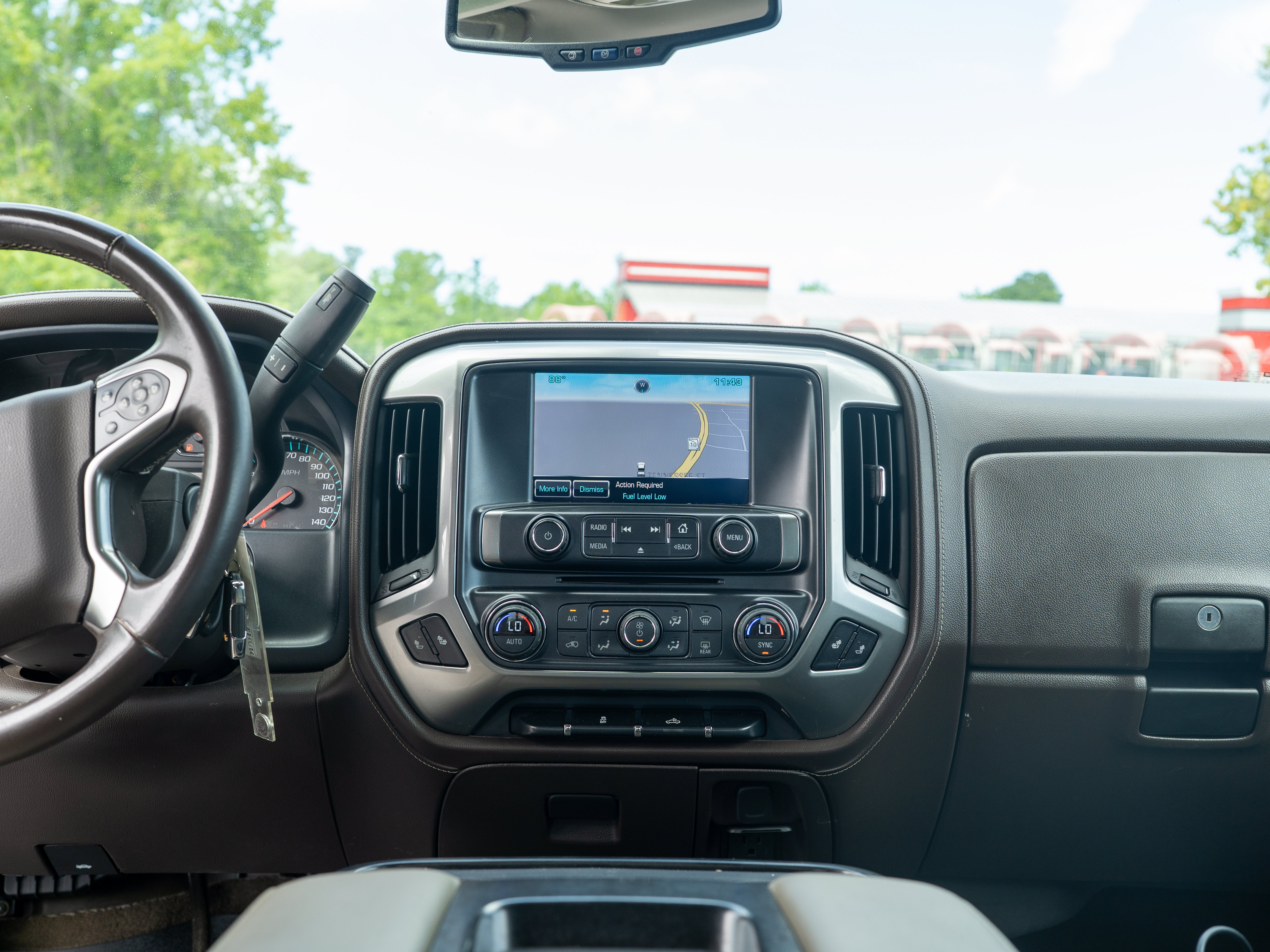 Used 2015 Chevrolet Silverado 1500 LTZ AWD/4WD image 23