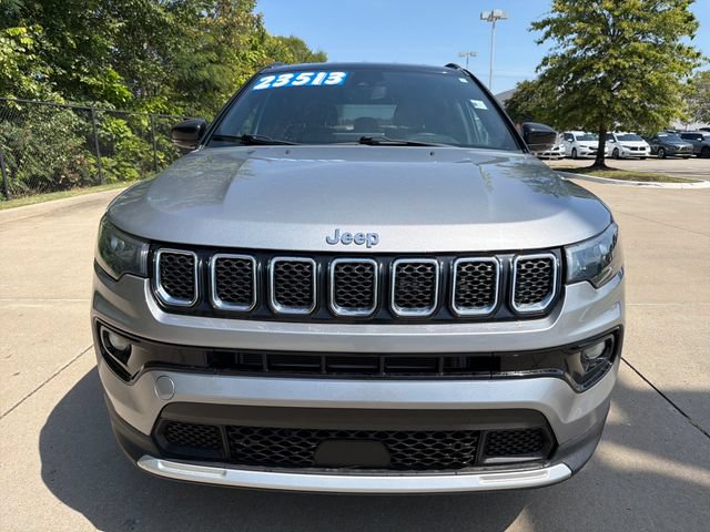 Used 2024 Jeep Compass Limited AWD/4WD image 8