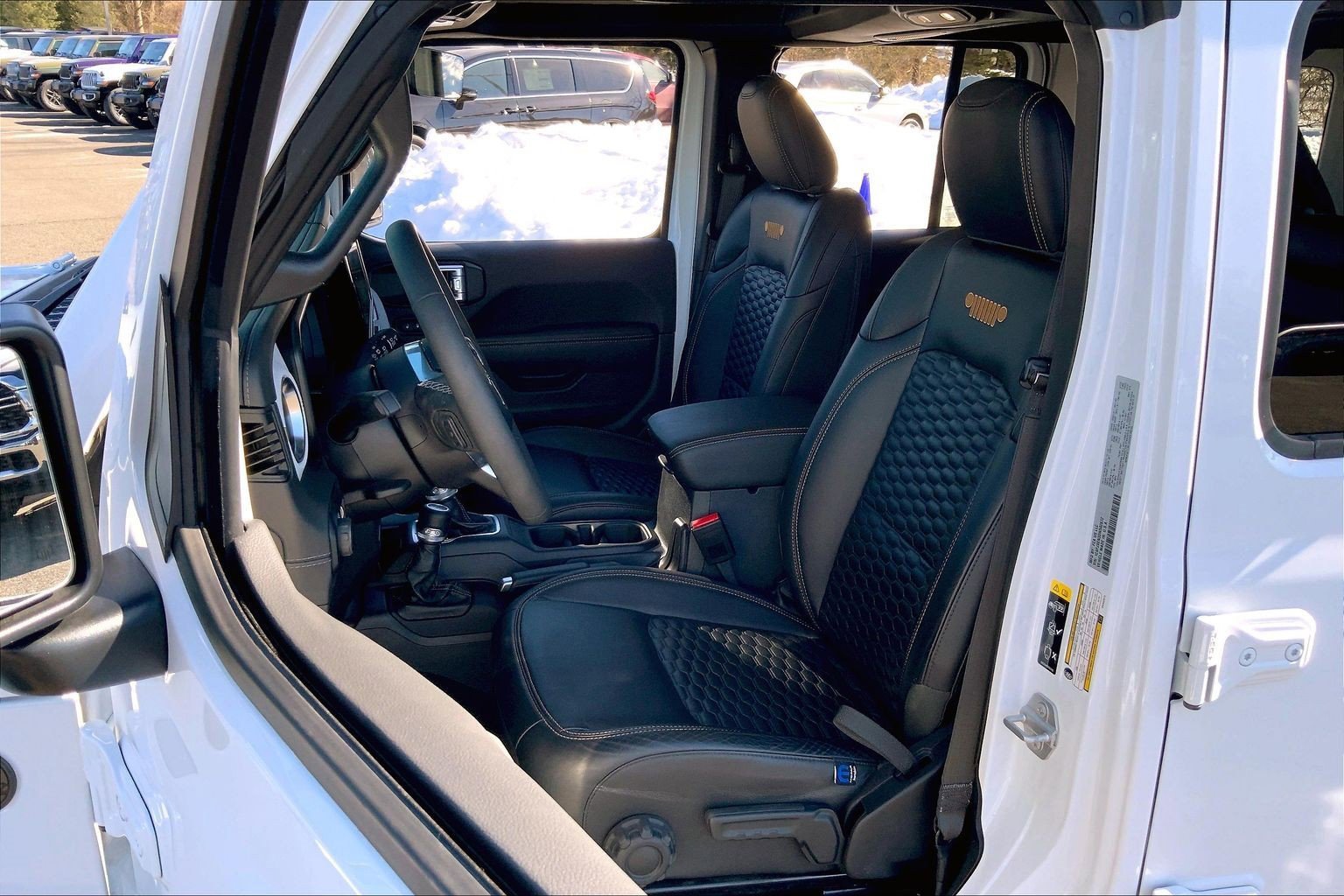 Used 2025 Jeep Wrangler Sahara w/ Safety Group image 8