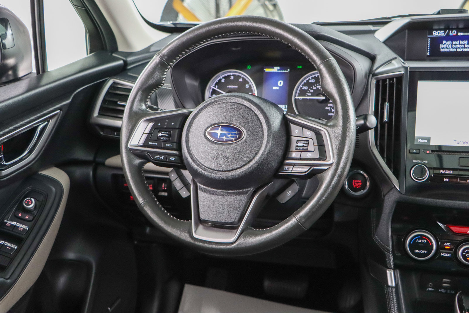 Used 2023 Subaru Forester Limited image 12