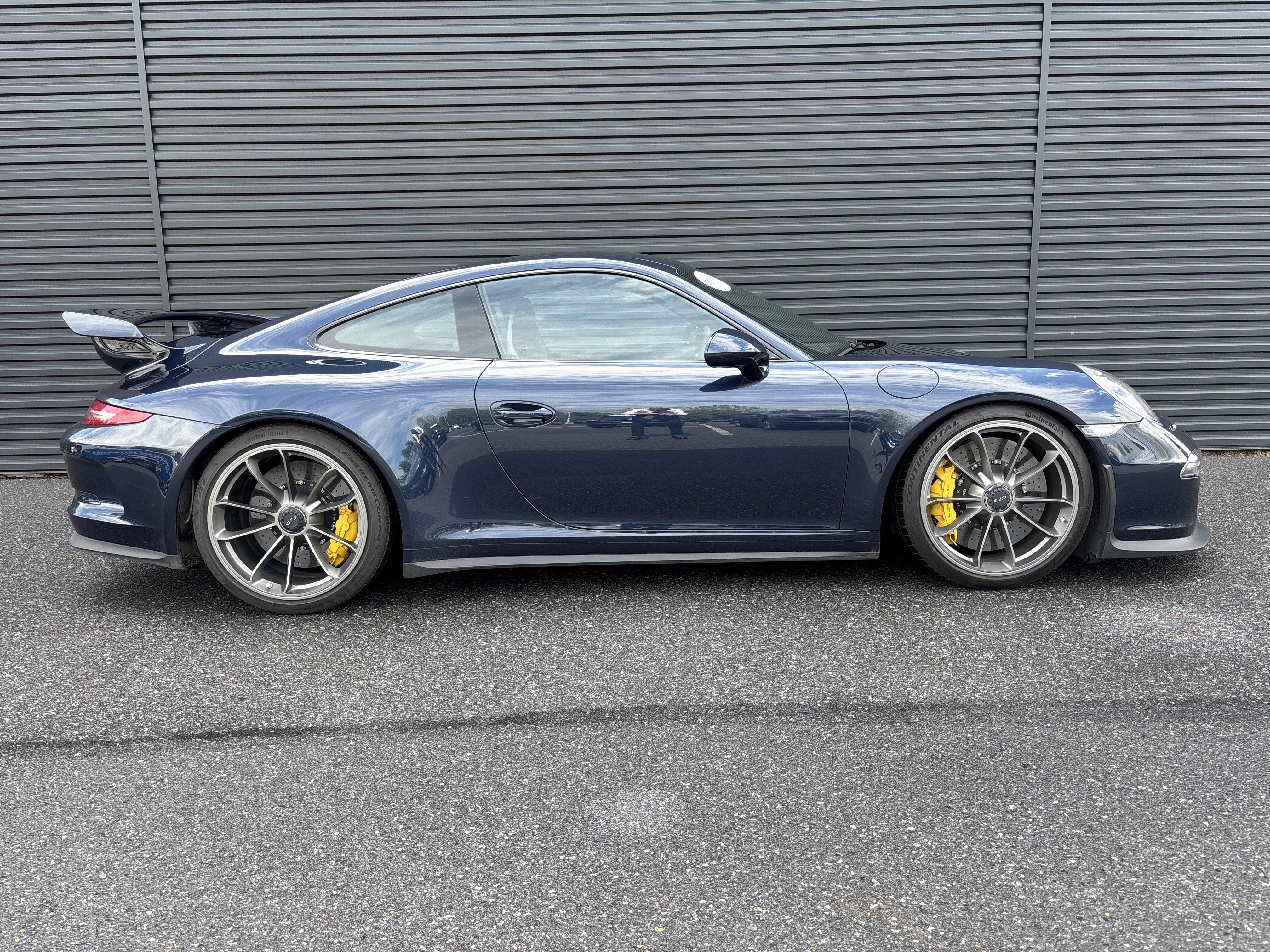 Used 2015 Porsche 911 GT3 RWD image 6