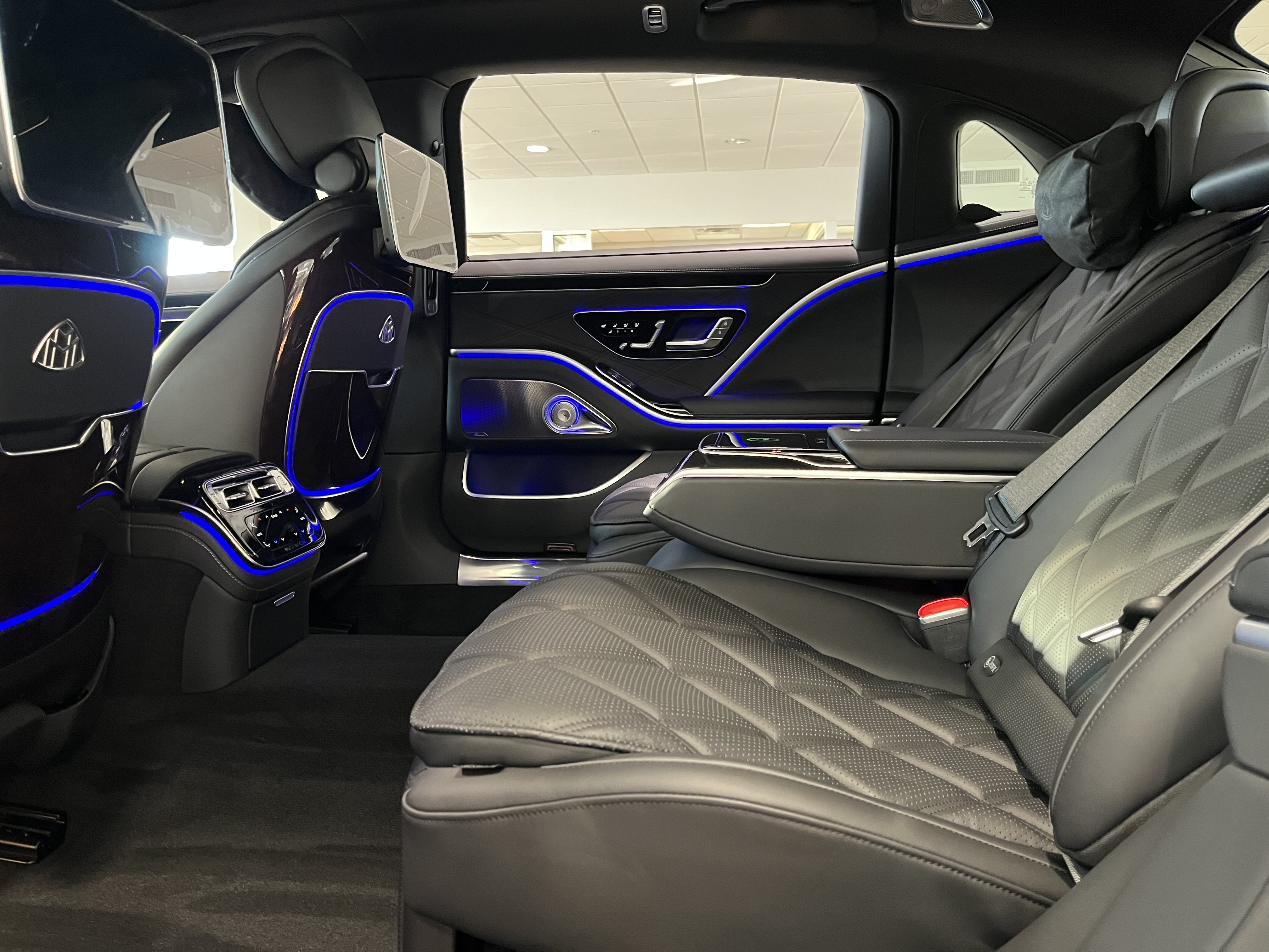 New 2026 Mercedes-Benz Maybach S 680 4MATIC image 12
