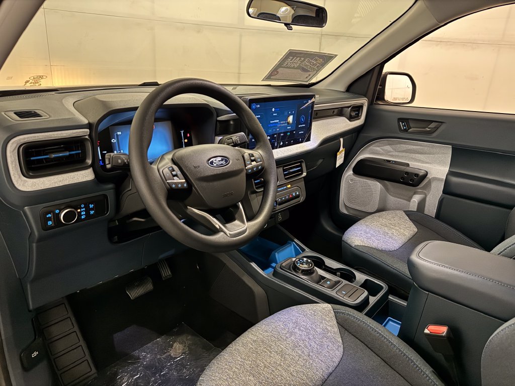 New 2026 Ford Maverick XLT FWD image 32