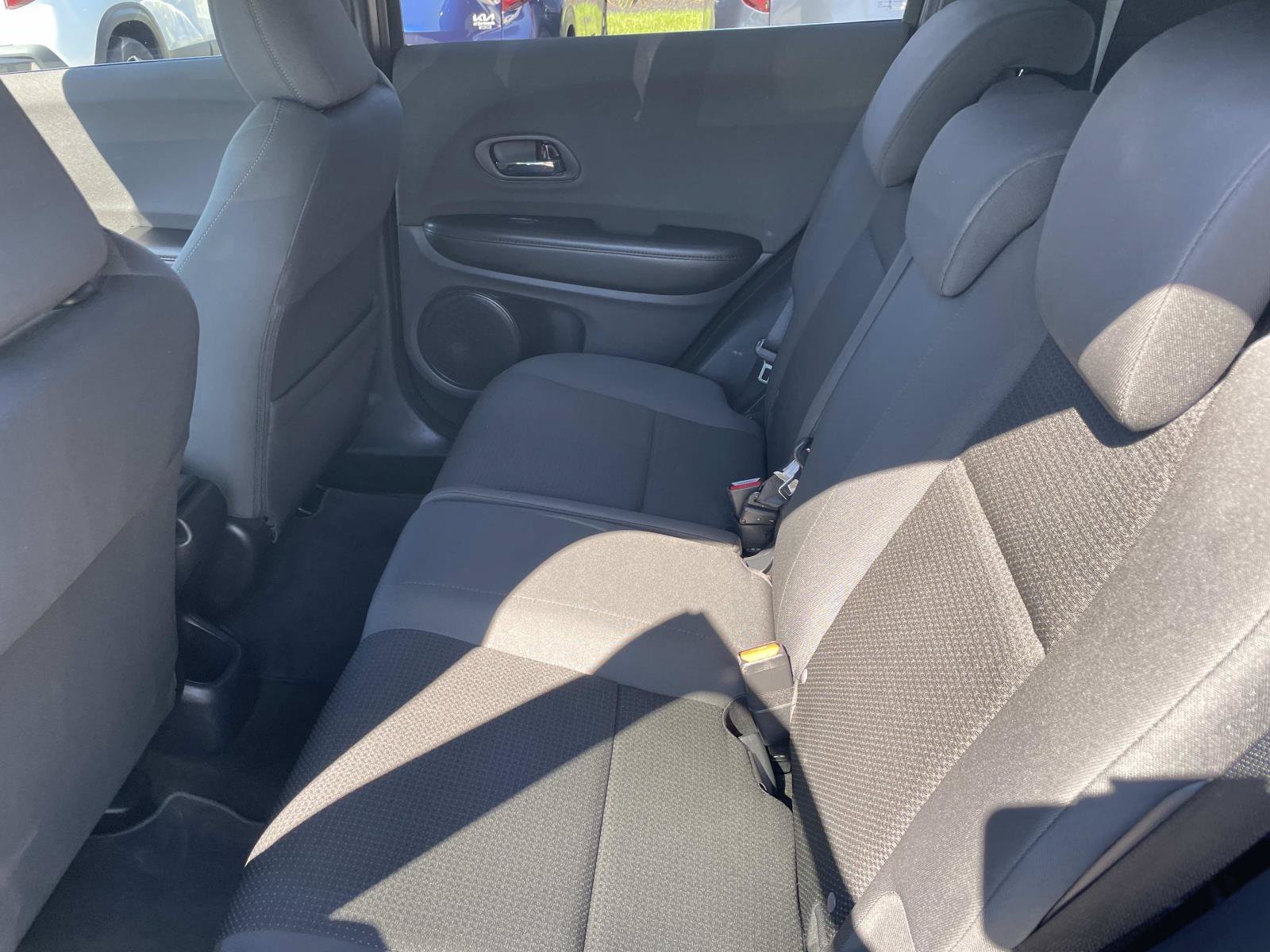 Used 2022 Honda HR-V Sport image 15