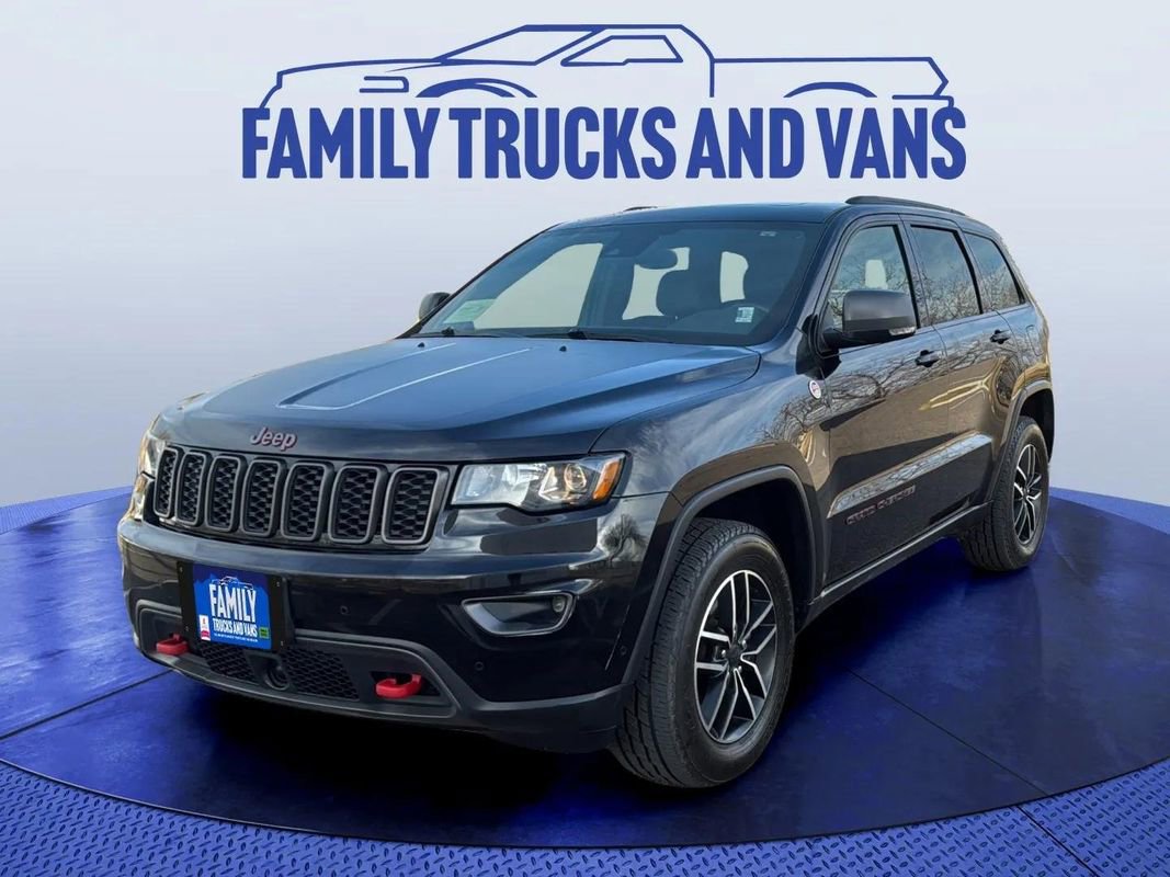 Used 2019 Jeep Grand Cherokee Trailhawk image 1