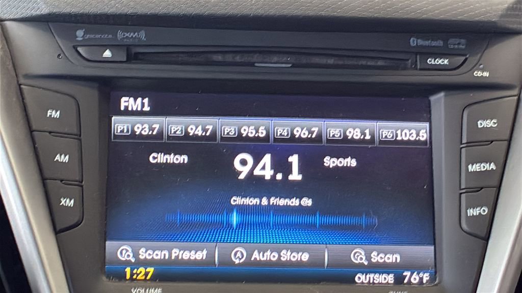 Used 2016 Hyundai Veloster FWD image 27