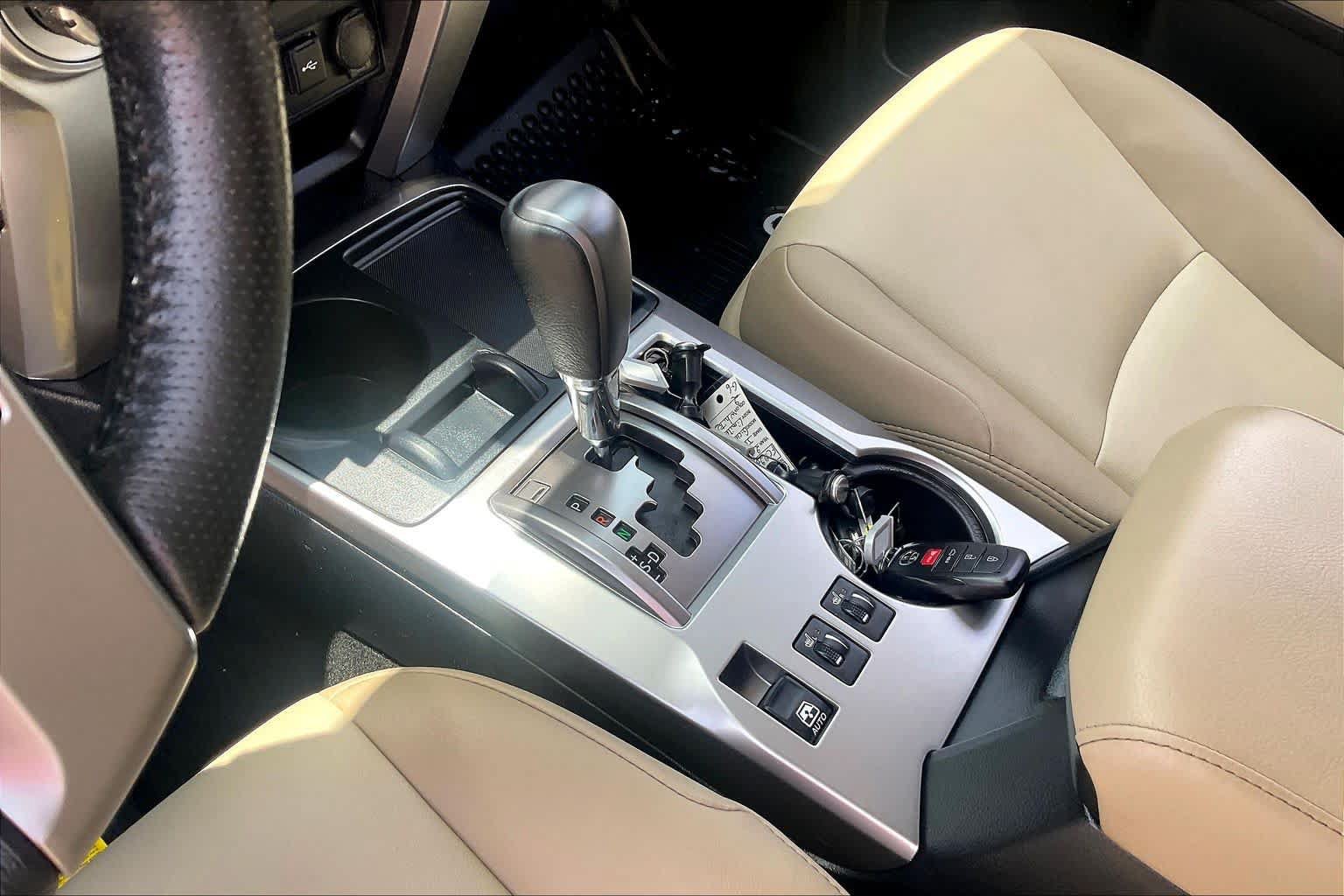 Used 2023 Toyota 4Runner SR5 Premium w/ Moonroof Package RWD image 17