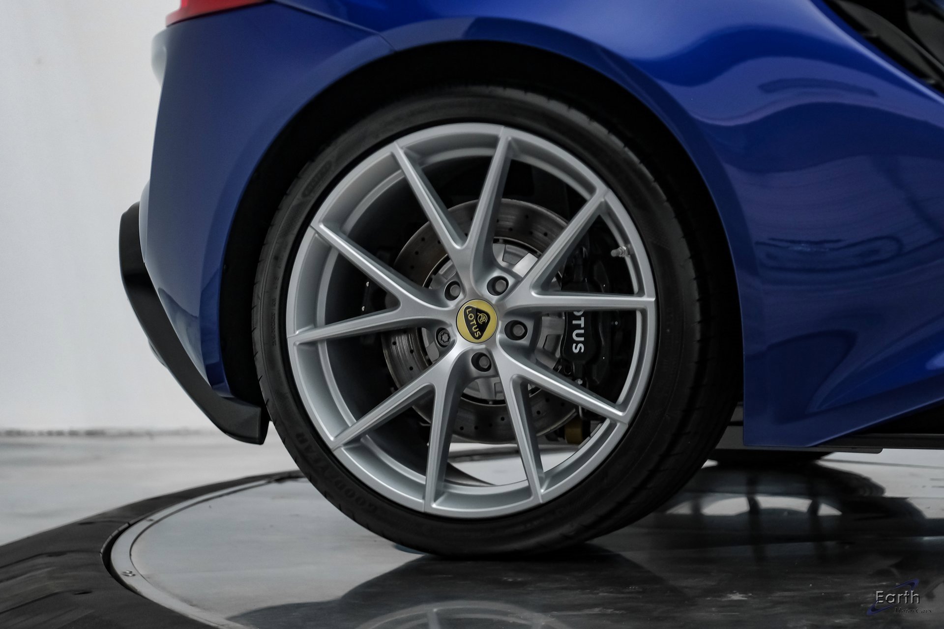 New 2025 Lotus Emira image 81