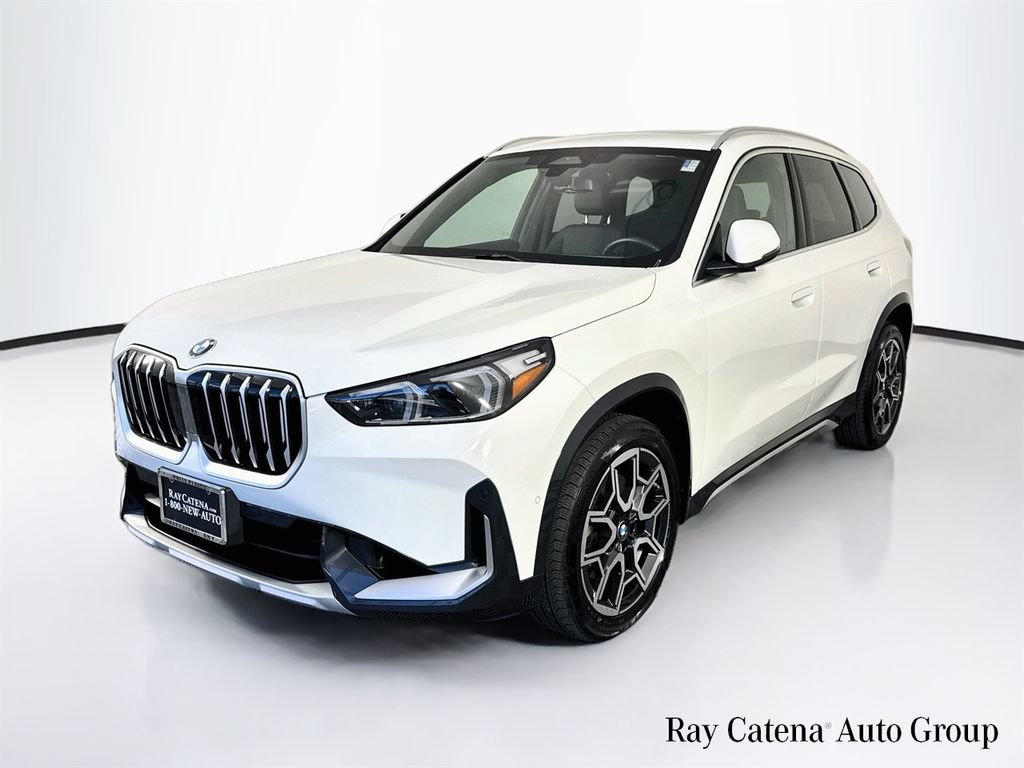 Used 2026 BMW X1 xDrive28i w/ Convenience Package AWD/4WD image 3