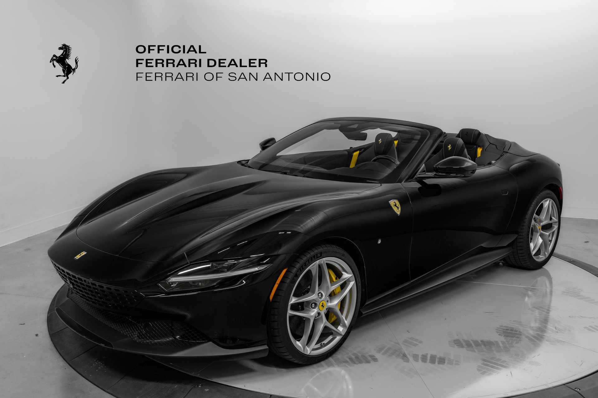 Certified 2025 Ferrari Roma Spider image 12