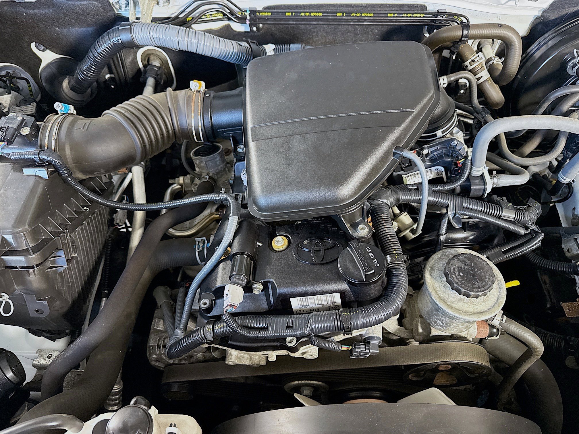 Used 2020 Toyota Tacoma SR RWD image 38