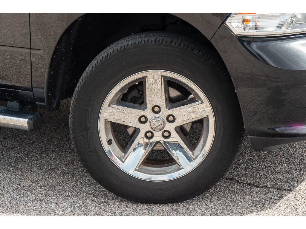 Used 2018 RAM 1500 Express w/ Express Value Package AWD/4WD image 27