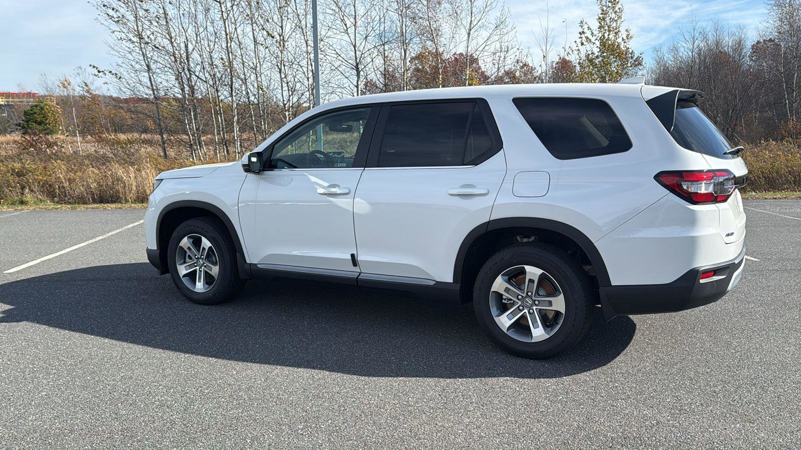 New 2025 Honda Pilot EX-L image 12