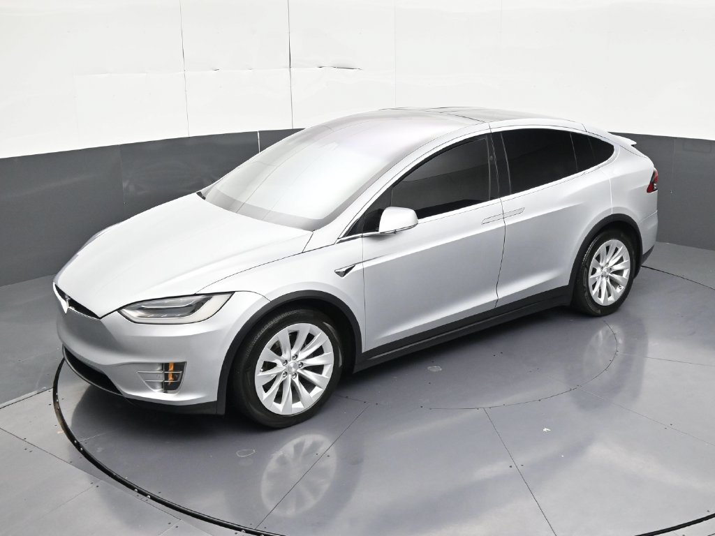 Used 2018 Tesla Model X 100D AWD/4WD image 15