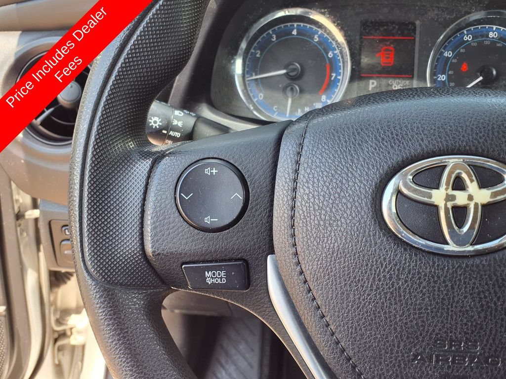 Used 2017 Toyota Corolla L FWD image 27